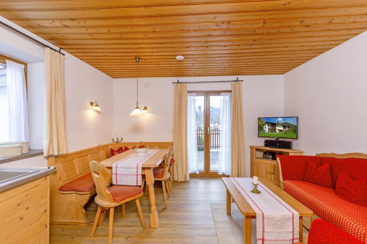 Gaestehaus Menkenbauer Ruhpolding Exterior foto